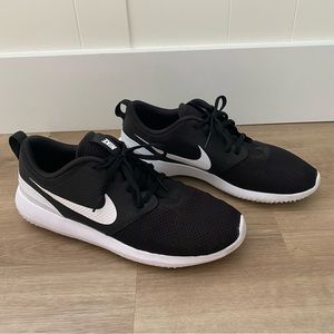 Nike Roshe Women’s Golf Shoes